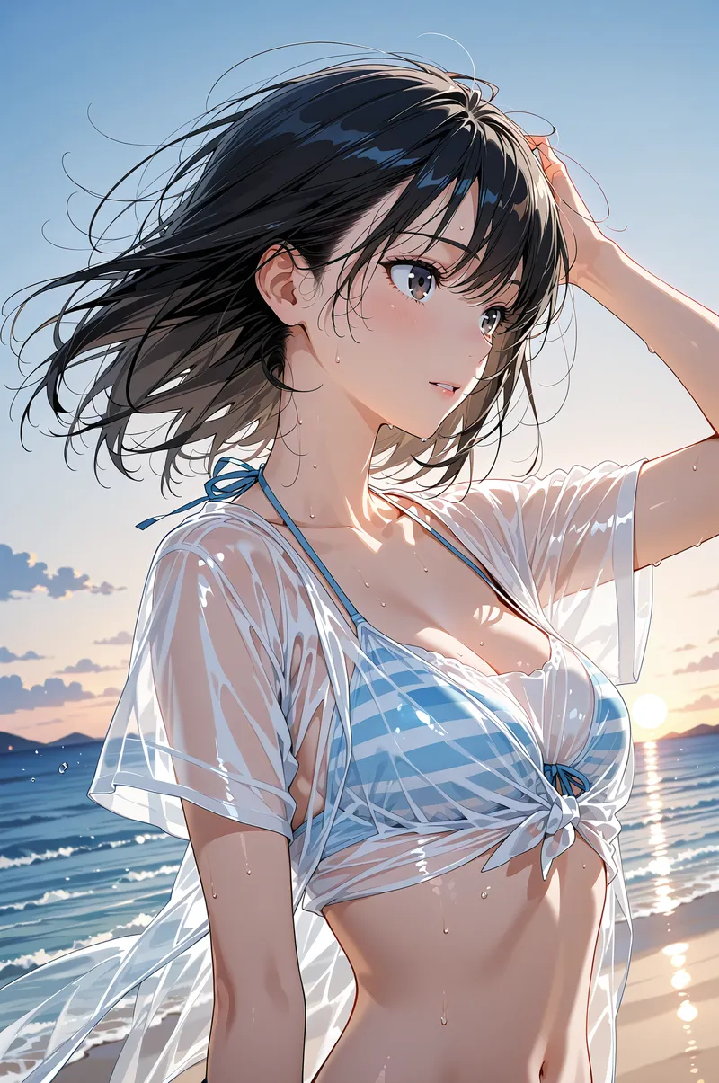 青く澄んだ空と海を背景に、黒髪をなびかせる少女が爽やかな表情で佇むアニメ調イラスト。白と青のストライプ柄シャツを身にまとい、夕焼けに染まる砂浜の光が肌を優しく照らしている風景です。