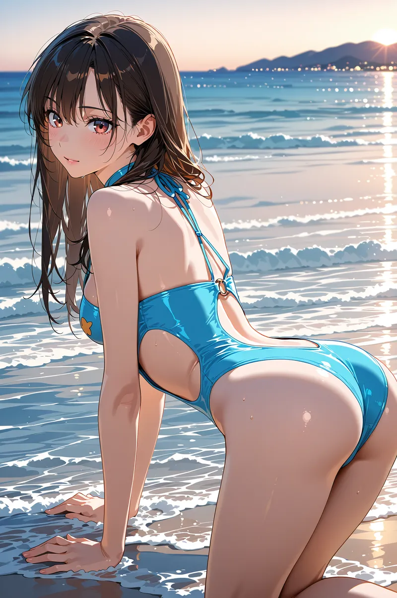 黒髪をなびかせながら、夕日に照らされた海辺で青いビキニを身につけた少女が静かな表情で佇んでいます。波打ち際の砂浜に映る光と、遠くの山々が夕焼けに染まる美しい風景が背景です。