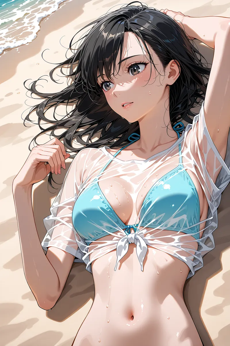 青いビキニと白いシャツを身に着けた黒髪の少女が、波打ち際の砂浜で柔らかく微笑む。光に透ける髪とみずみずしい肌が、夏の日差しを受けて輝く爽やかなアニメ調イラストです。