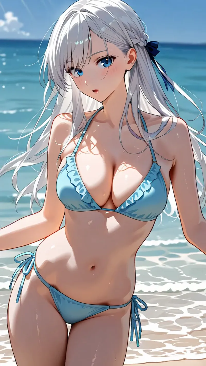 青い瞳と白銀の長髪が印象的な女性が、夏の海辺で微笑む。蒼色のビキニと波打つ浜辺の風景が、爽やかな季節感を演出する高品質なアニメ調イラストです。